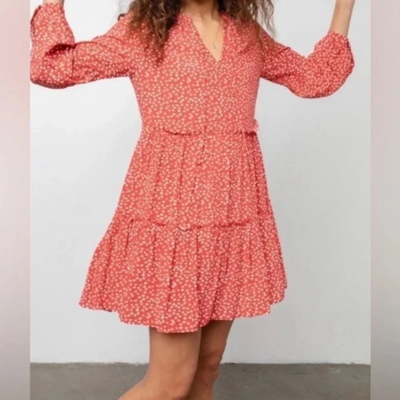 Rails Dress Women’s Small Everly Carmine Daisies Mini Tiered Flowy Floral - Picture 3 of 13
